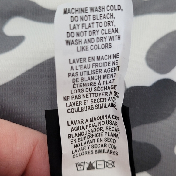 Electric Yoga High Rise Revolution Camo Leggings - Picture 8 of 11